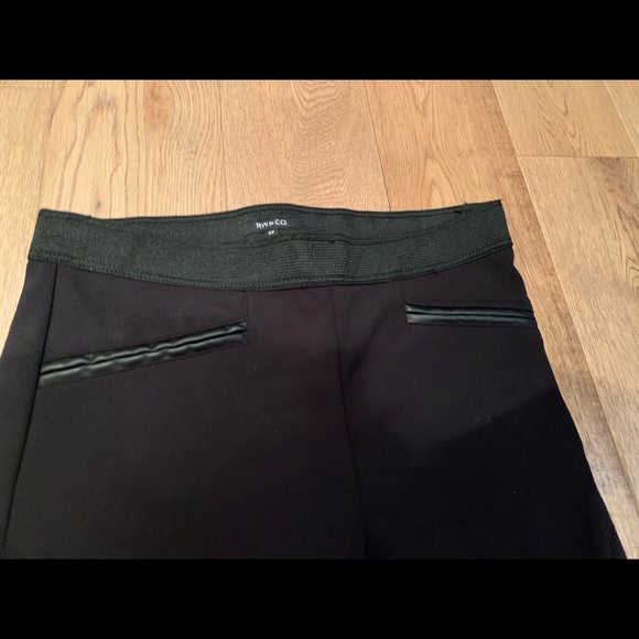 RW&Co Black Leggings with leather detail - Picture 4 of 6